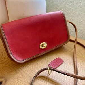 Vintage Coach Dinky Spectator Bag